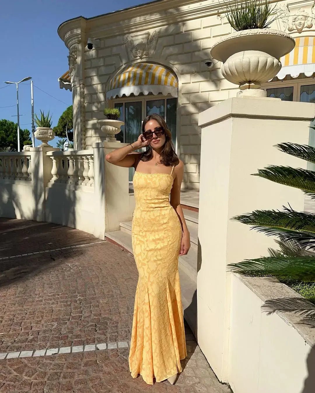 SOERA Claire Lace - Up Back Fishtail Maxi Dress - Dress - Yellow S