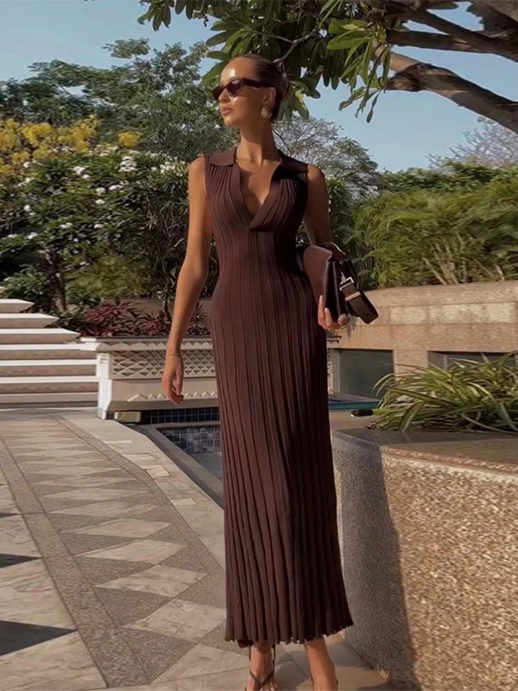 SOERA Lise Sleeveless Knitted Pleated Maxi Dress - Dress - Brown XS