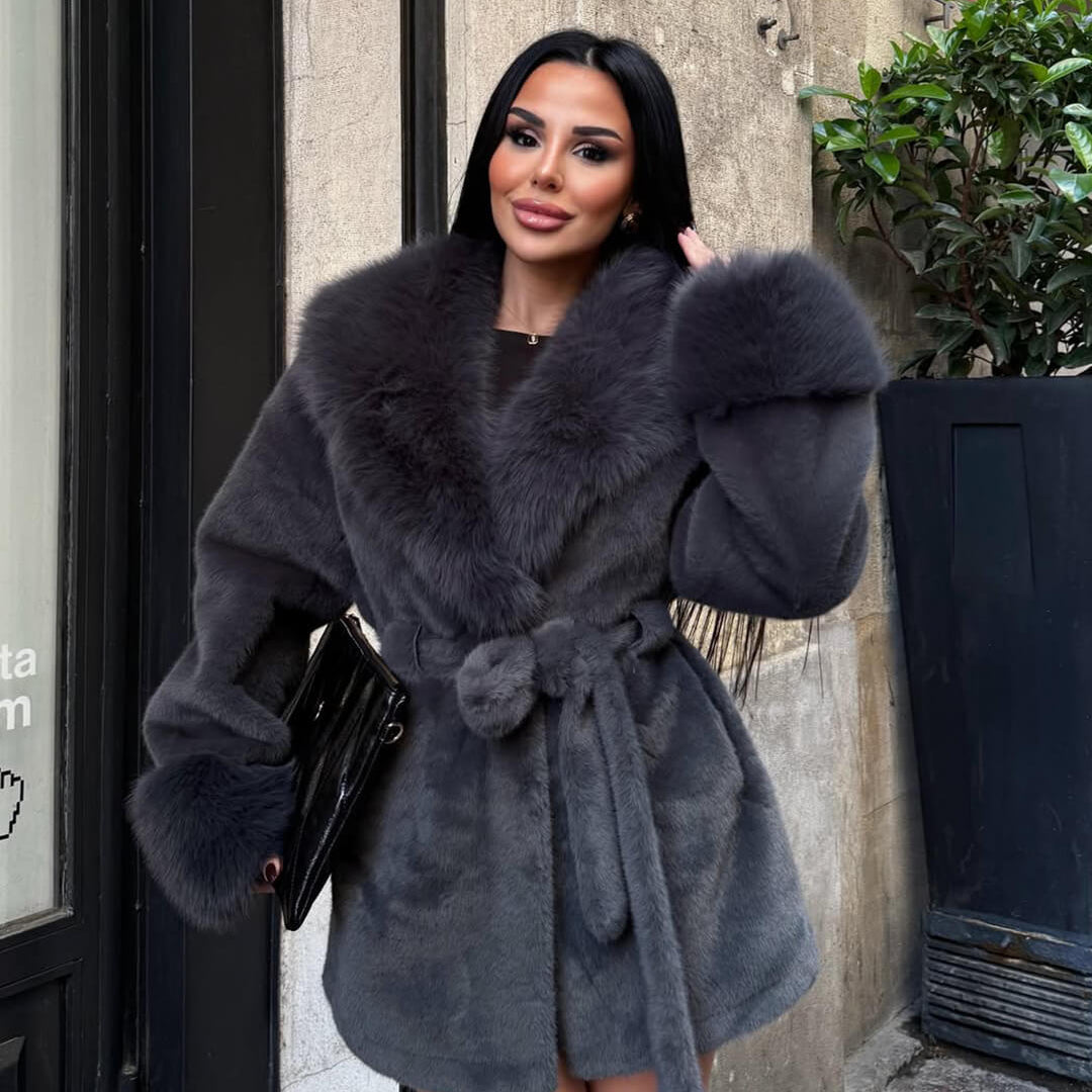 Manteau Jessa à bordure en fausse fourrure