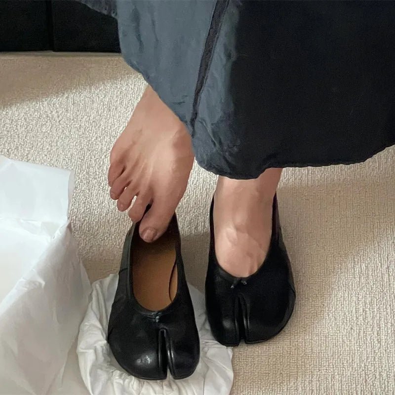 SOERA Bianca Split-Toe Leather Mules - Shoes - Burgundy 35
