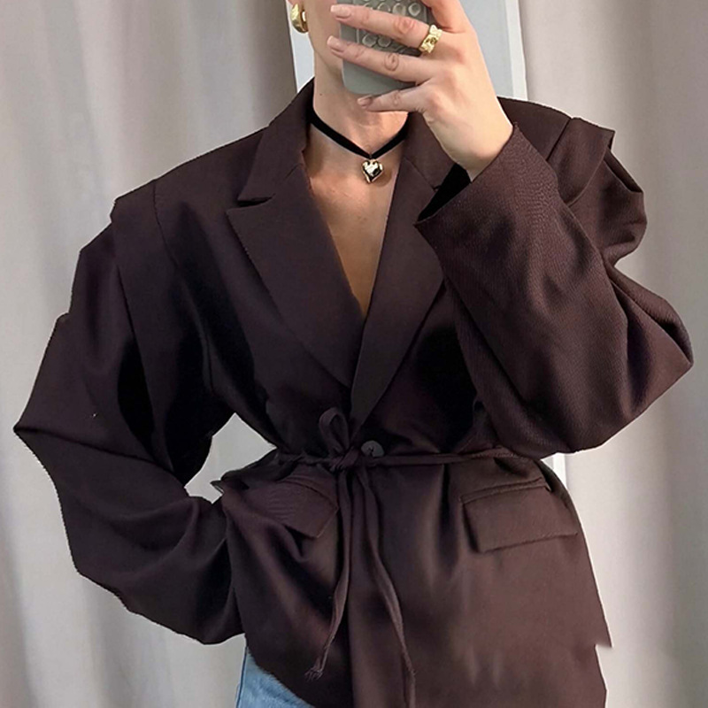 Blazer Leandra con cintura e maniche ampie