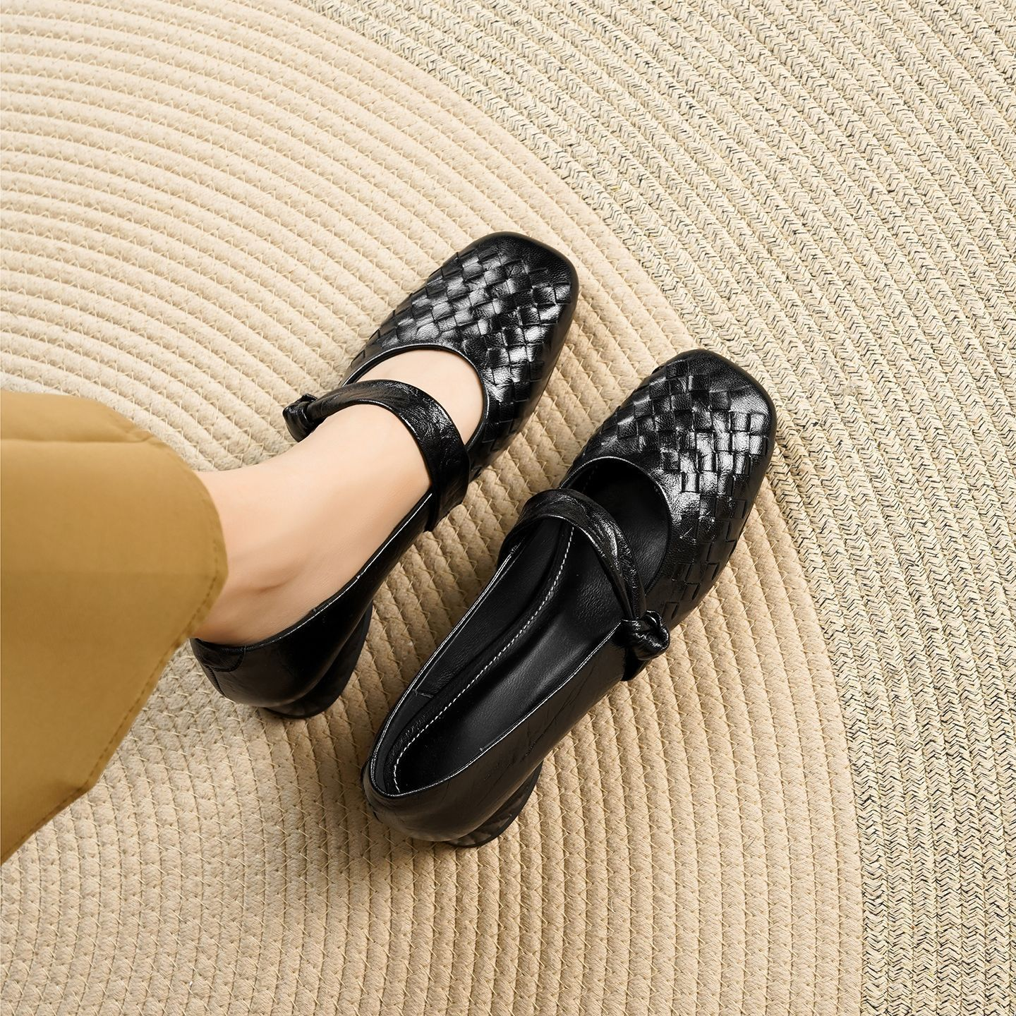 Lisbeth Geflochtene Leder-Ballerinas