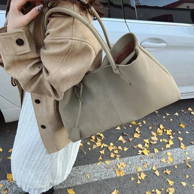 Stilvolle Damenhandtasche mit großem Fassungsvermögen aus Kunstwildleder – Vielseitige Schultertasche