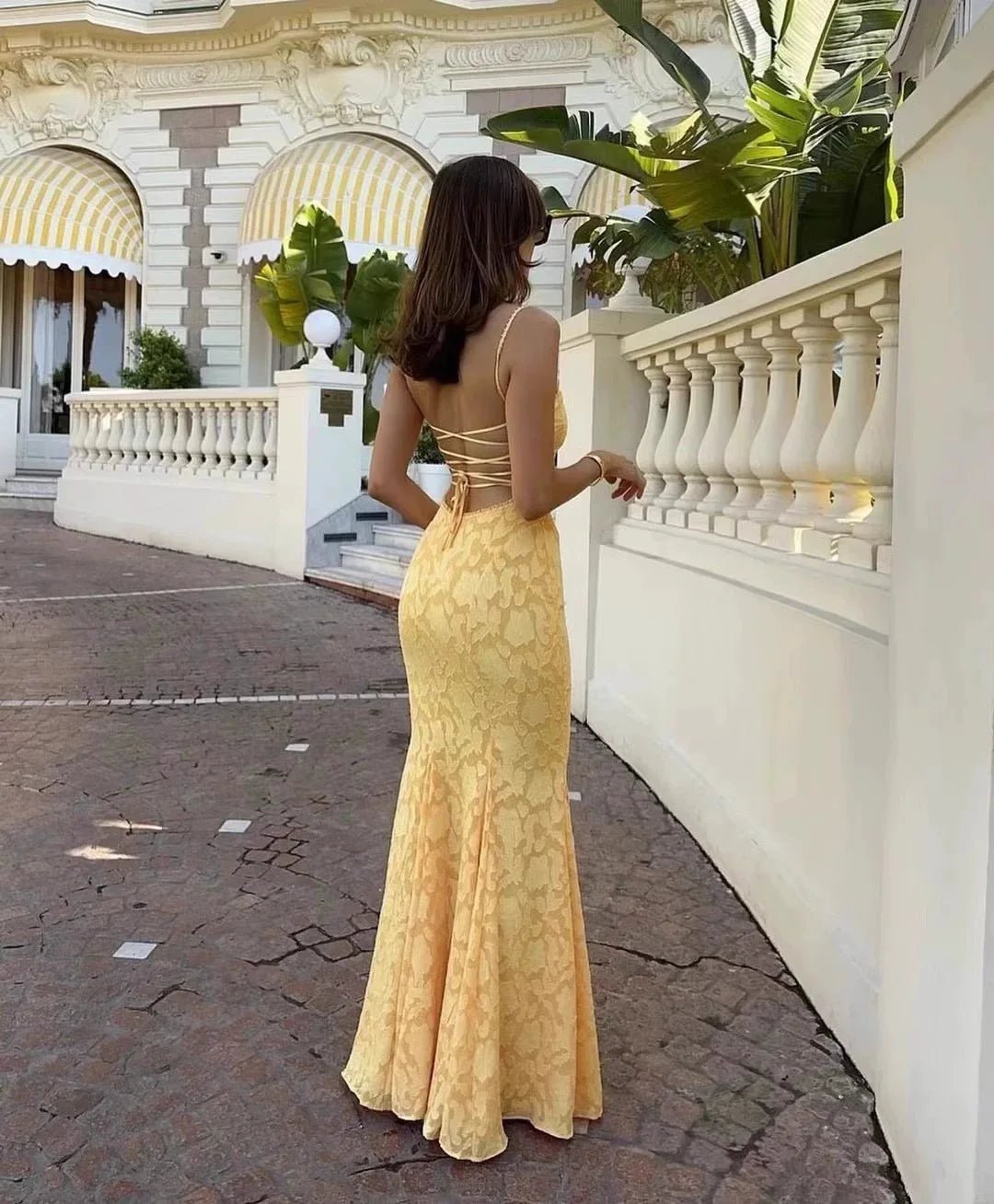 SOERA Claire Lace-Up Back Fishtail Maxi Dress - Dress -  Yellow S