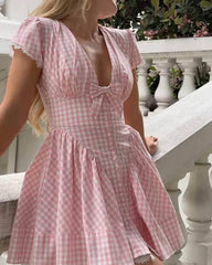 Brittany Kariertes Rüschen-Minikleid